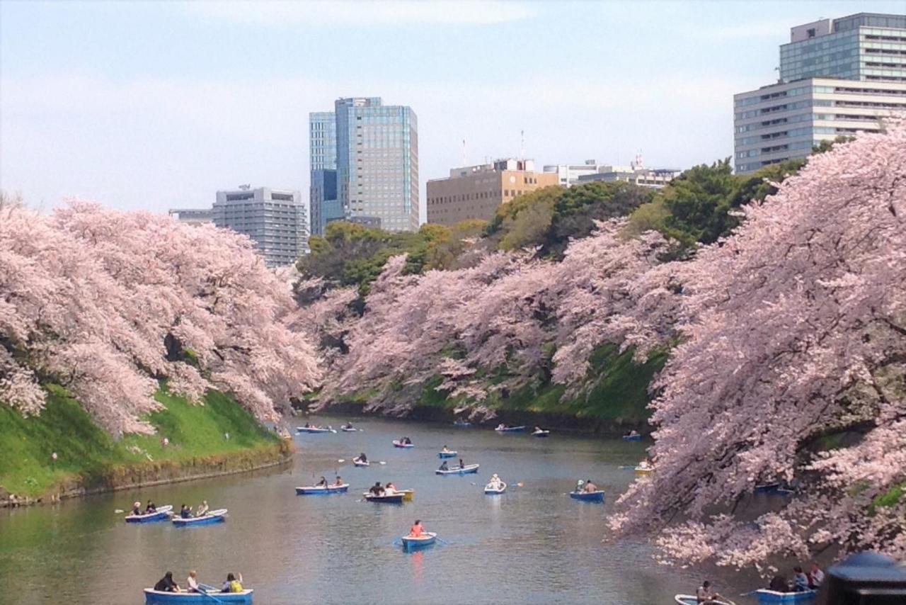 Отель Saku Ren Jimbocho Токио Экстерьер фото